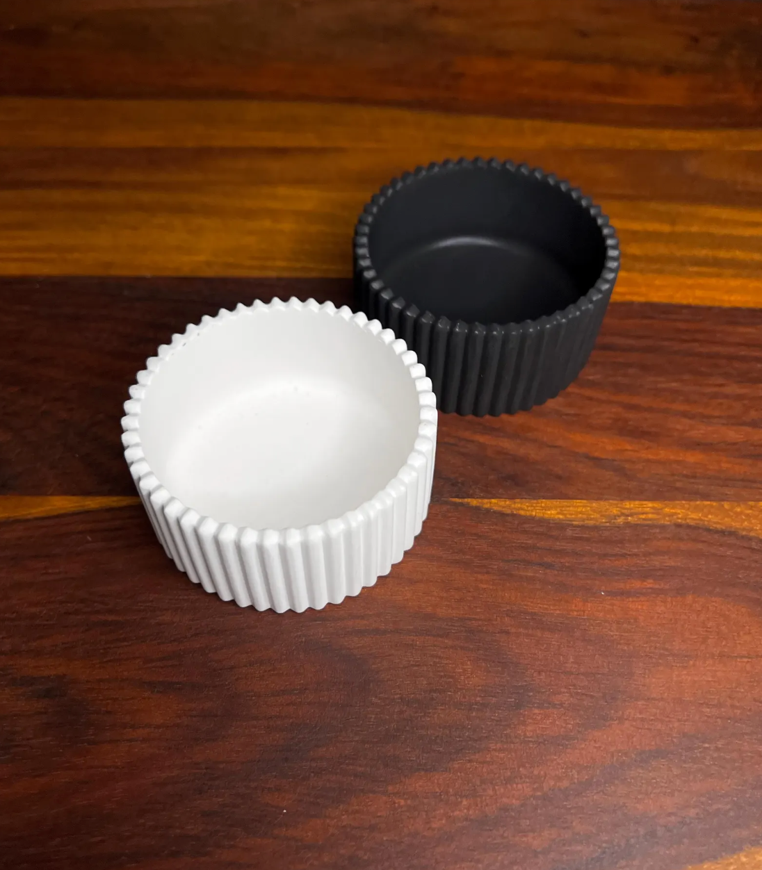 Kleines handgefertigtes Keramik-Dekoschüsselchen | in weiß und weitere Farben | minimalistisch | wasserfest